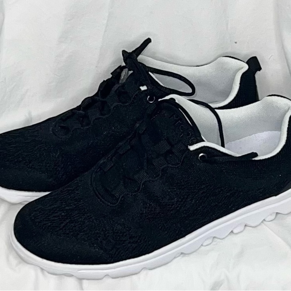 Propét TravelActiv Stretch Sneaker Black size 8W